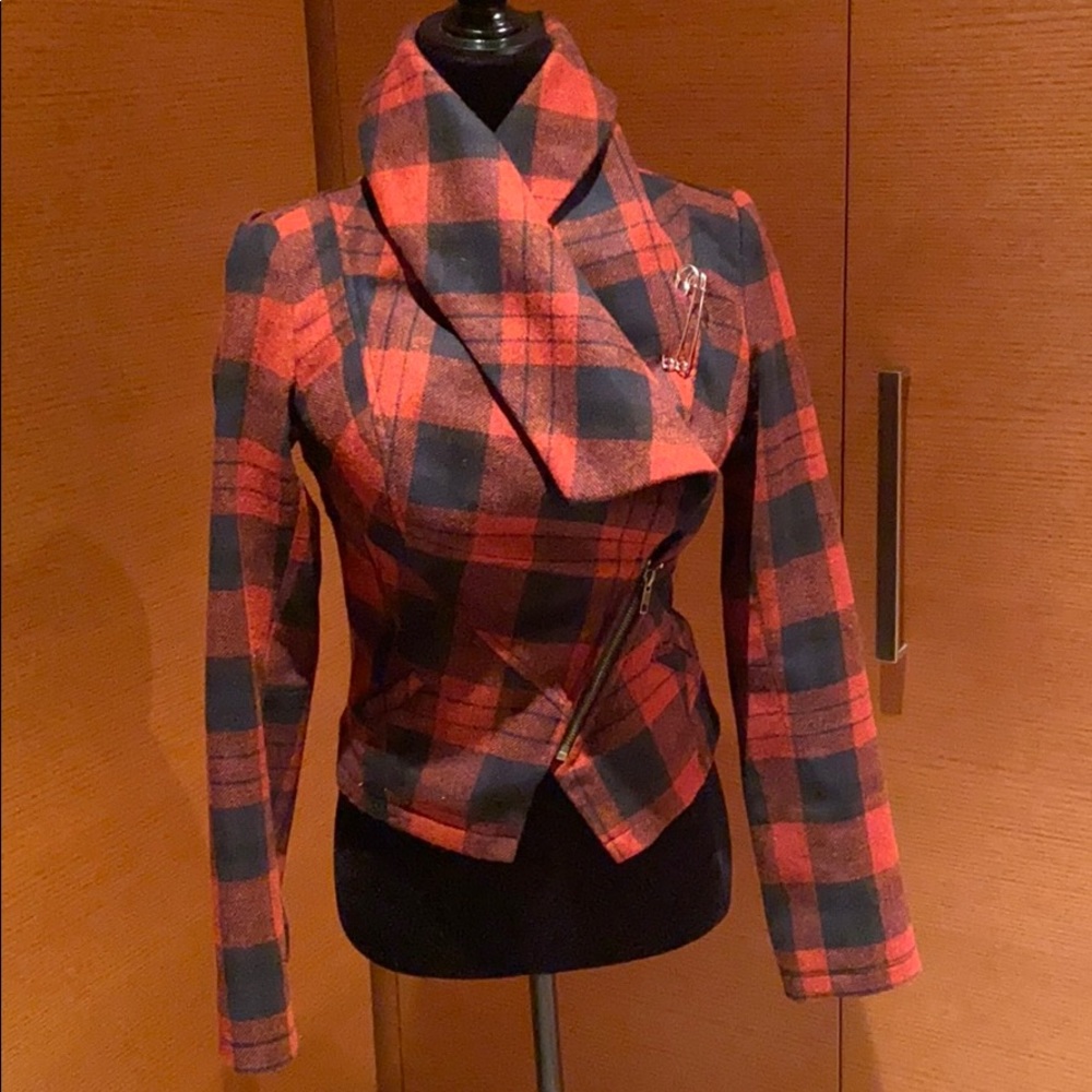 Wool cropped jacket - Picture 2 of 8